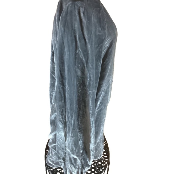 Pilcro Anthropologie Velvet Button Front Blouse – Blue Gray – Women’s XS – NWOT - Picture 5 of 9